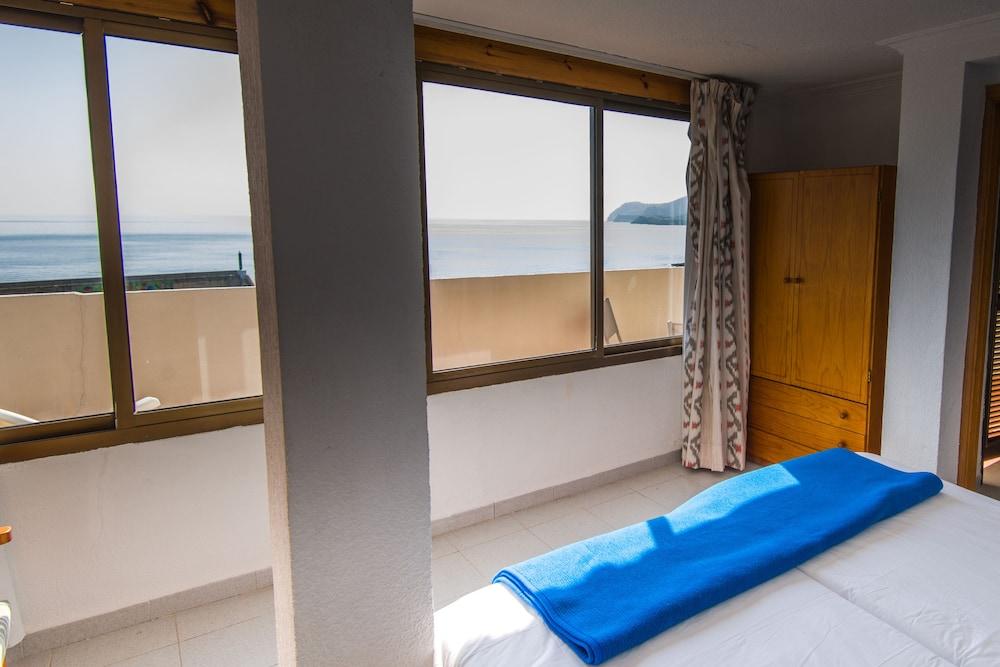 Hostal Port Corona Cala Ratjada  Eksteriør bilde